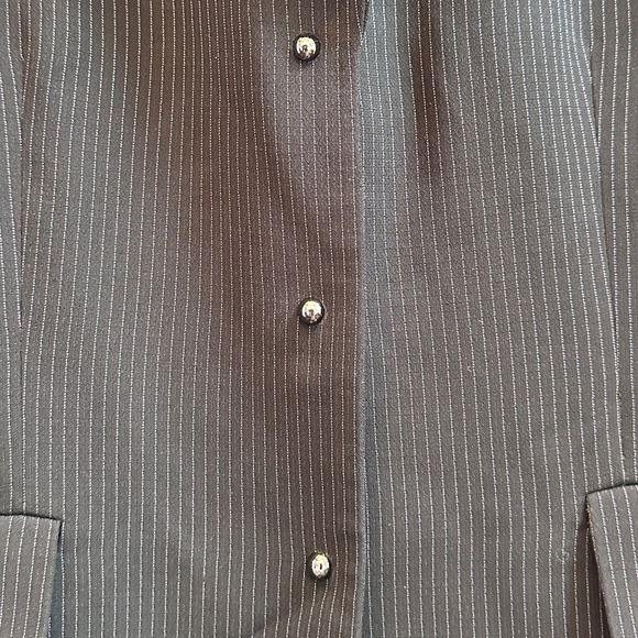 Tahari Arthur S Levine career black striped fitted blazer size 6 - Picture 4 of 15